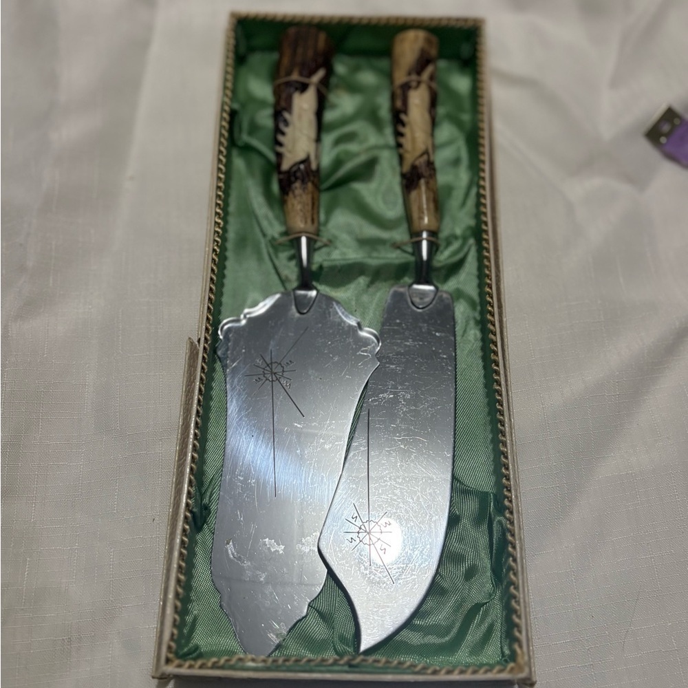 Vintage Elegant Silver Cake Serving Set